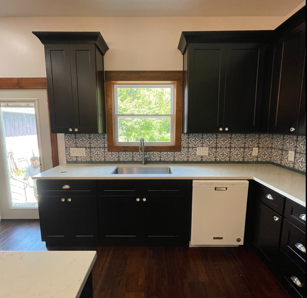 Dark Cabinet Kitchen Remodel